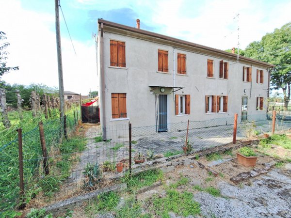 casa indipendente in vendita a Rovigo in zona Boara Polesine