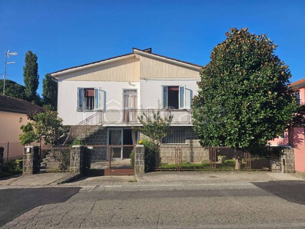 casa indipendente in vendita a Rovigo in zona Granzette