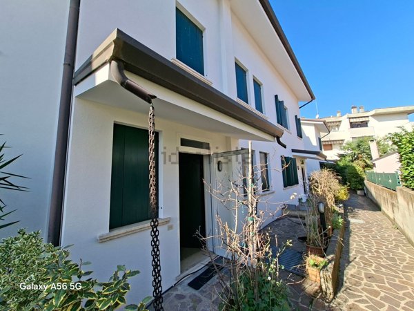 casa indipendente in vendita a Rovigo