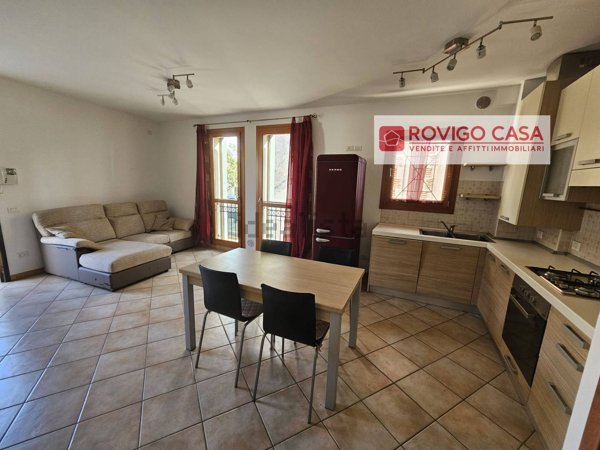 appartamento in vendita a Rovigo in zona Commenda