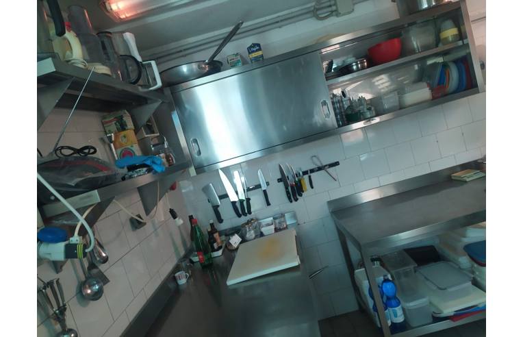 negozio in vendita a Rovigo