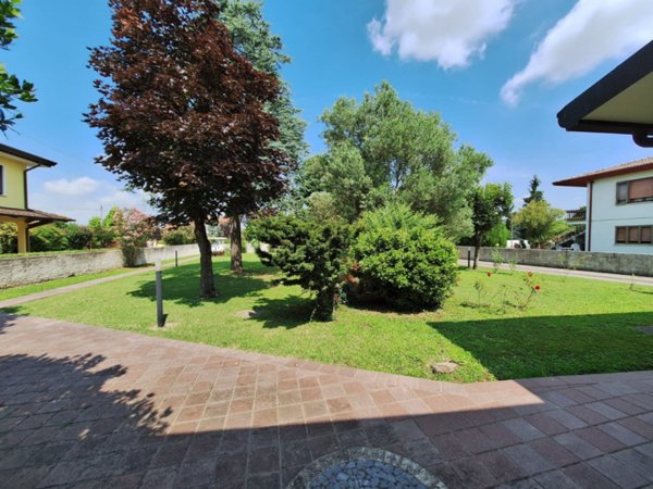 casa indipendente in vendita a Rovigo in zona Sarzano/Cantonazzo