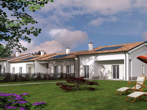 casa indipendente in vendita a Rovigo in zona Concadirame