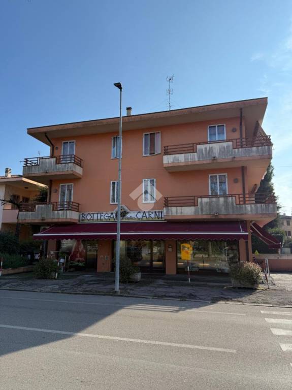 appartamento in vendita a Rovigo in zona Commenda