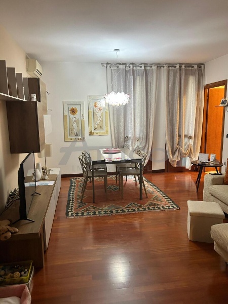 appartamento in vendita a Rovigo in zona Granzette