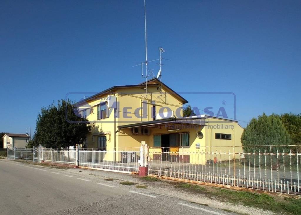 casa indipendente in vendita a Rovigo