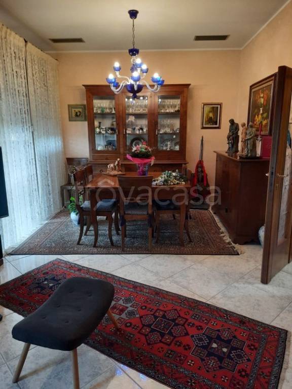 appartamento in vendita a Rovigo in zona Commenda