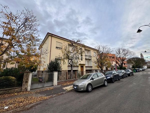 appartamento in vendita a Rovigo in zona Commenda