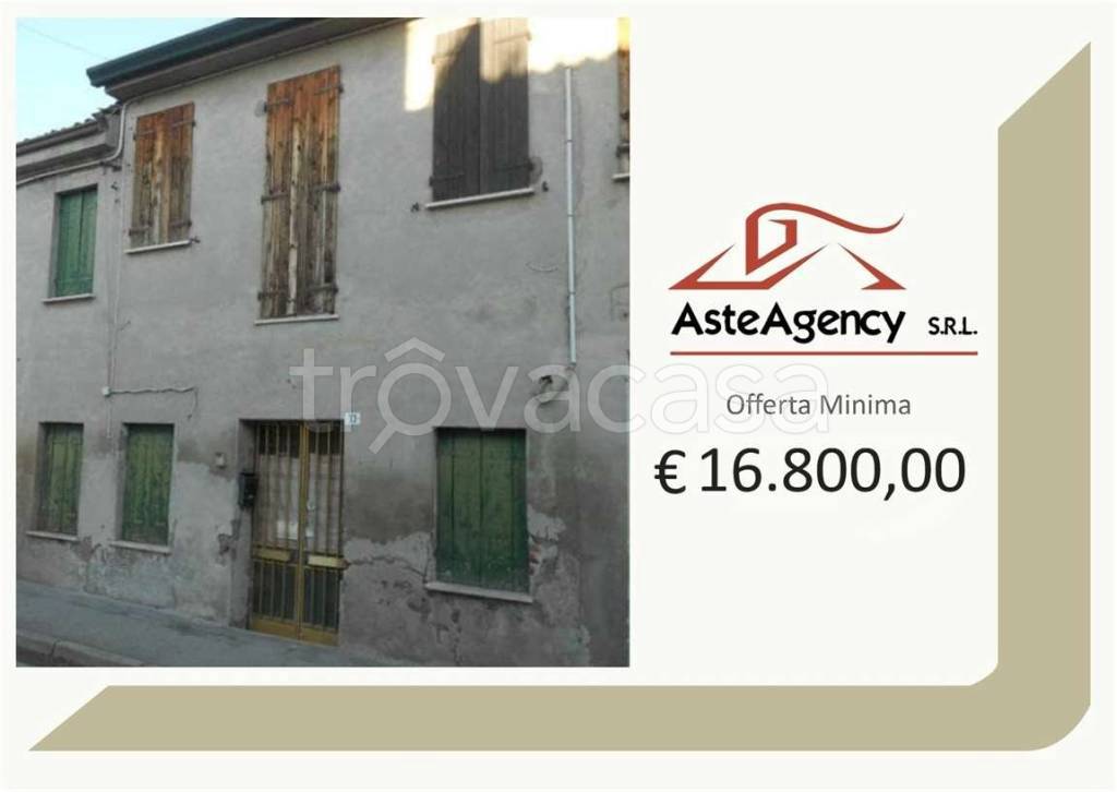 casa indipendente in vendita a Rovigo in zona Sant'Apollinare