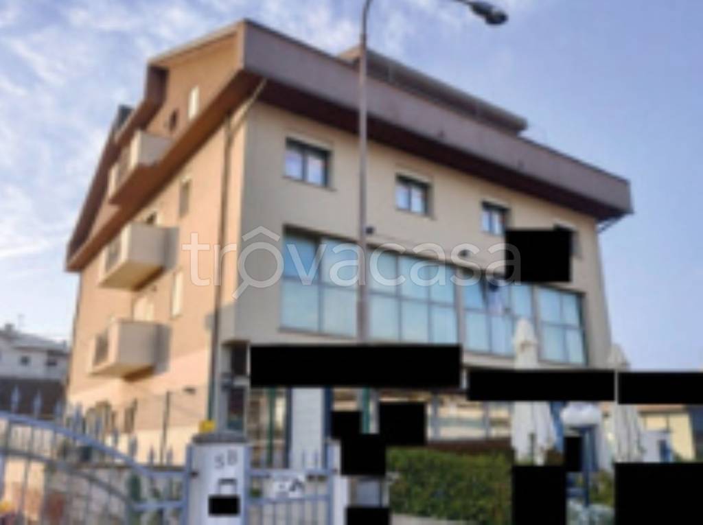 ufficio in vendita a Rovigo