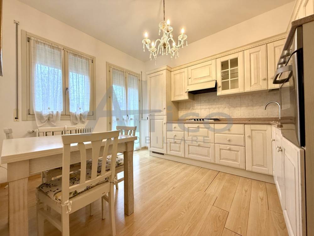 appartamento in vendita a Rovigo in zona Centro Storico