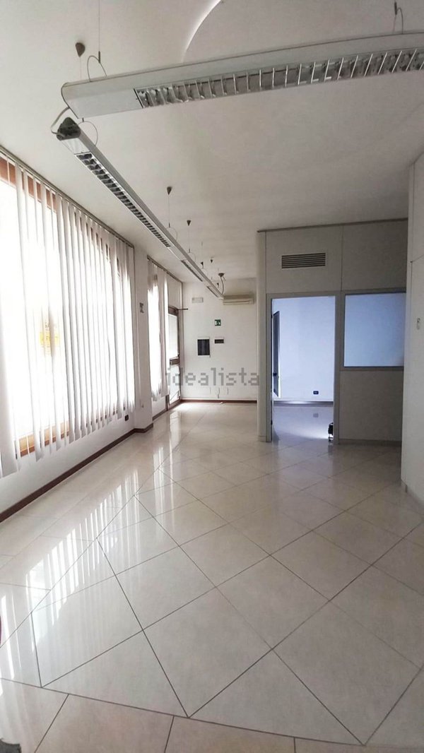 ufficio in vendita a Rovigo in zona Centro Storico