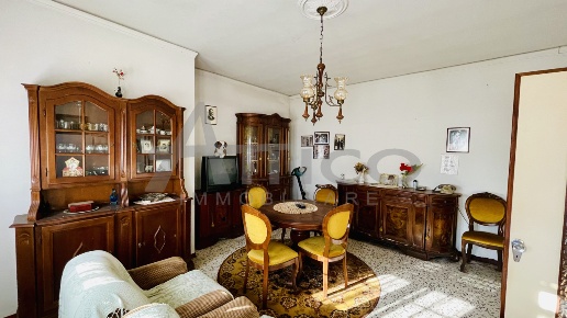 casa indipendente in vendita a Rovigo in zona Sarzano/Cantonazzo