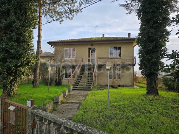 casa indipendente in vendita a Rovigo in zona Sant'Apollinare