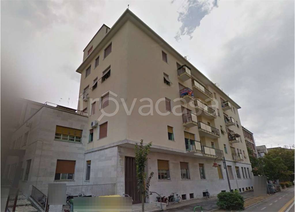 appartamento in vendita a Rovigo in zona Centro Storico