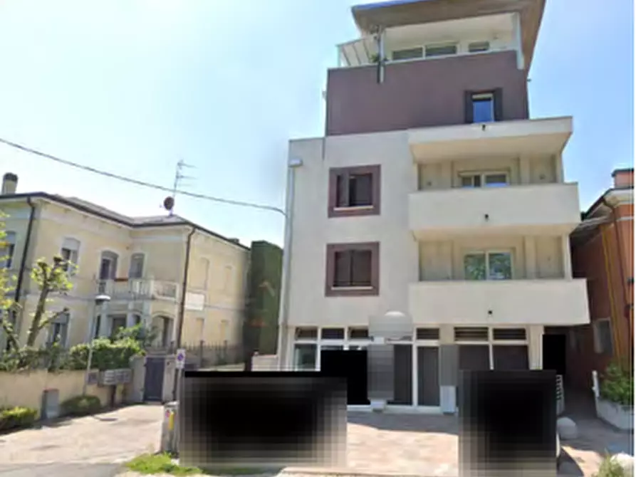 negozio in vendita a Rovigo