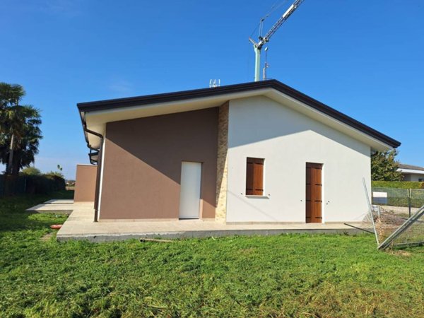 casa indipendente in vendita a Rovigo