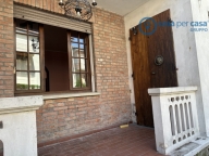 casa indipendente in vendita a Rovigo in zona Centro Storico