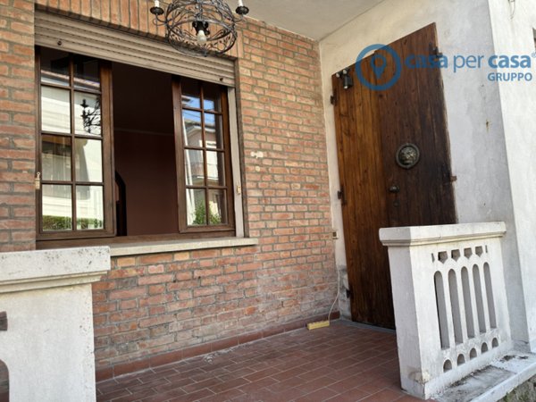 casa indipendente in vendita a Rovigo in zona Centro Storico