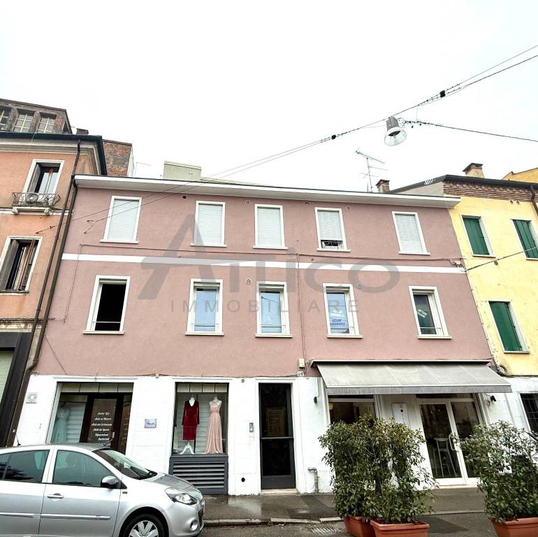 appartamento in vendita a Rovigo in zona Centro Storico