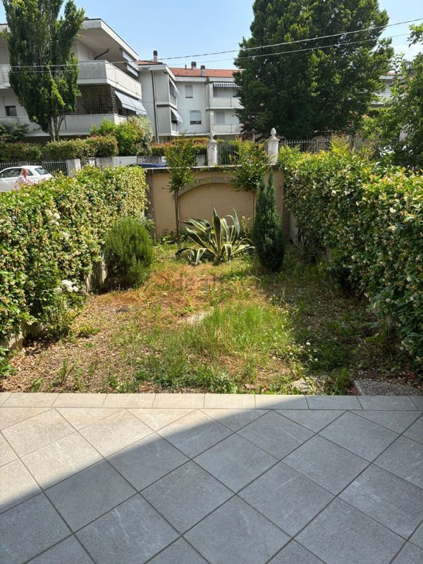 appartamento in vendita a Rovigo in zona Centro Storico