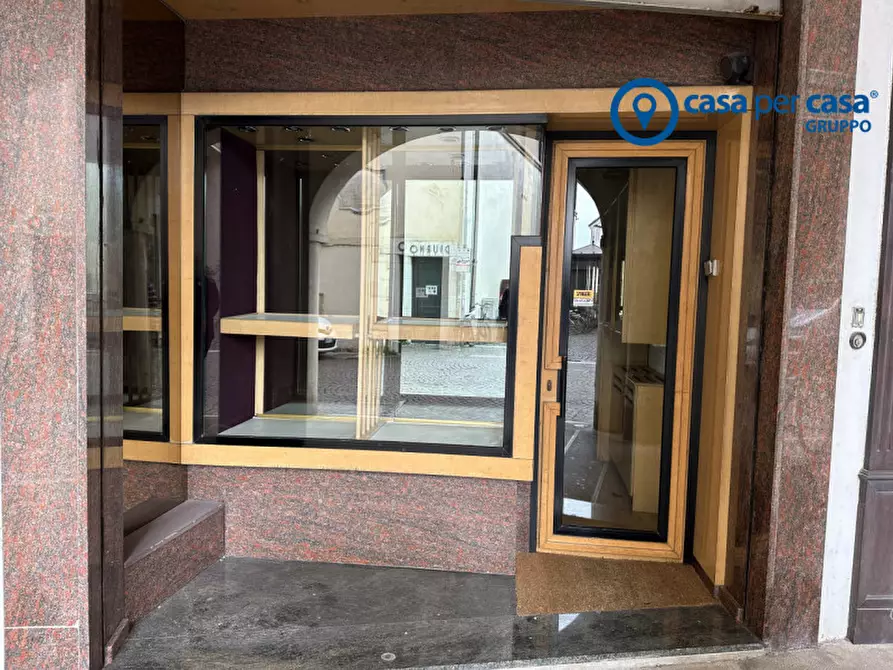 negozio in vendita a Rovigo in zona Centro Storico