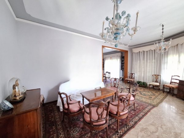 casa indipendente in vendita a Rovigo in zona Commenda