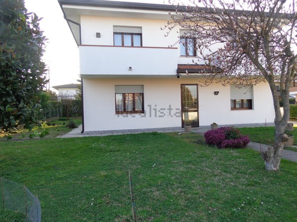 casa indipendente in vendita a Rovigo