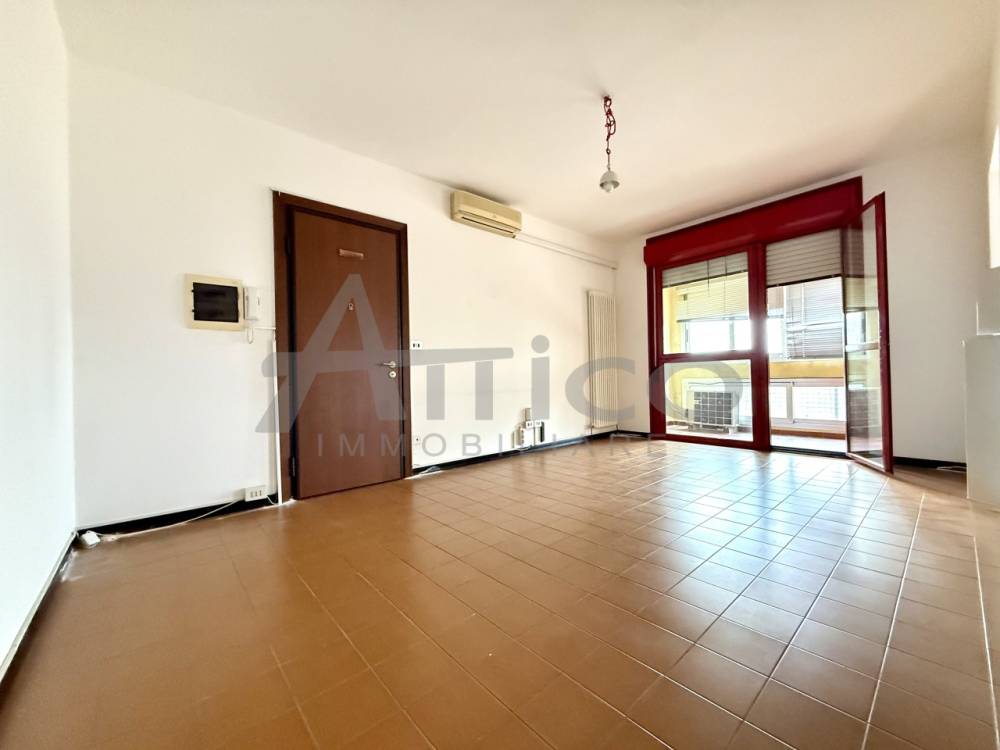 appartamento in vendita a Rovigo in zona Commenda