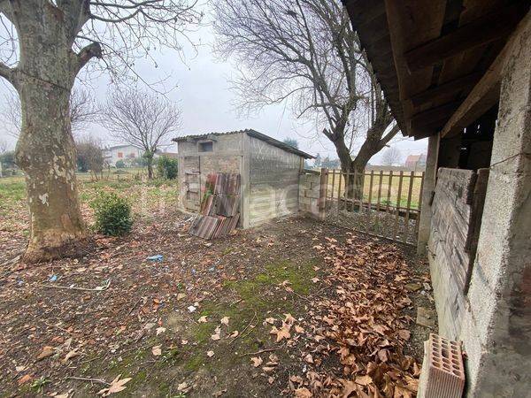 casa indipendente in vendita a Rovigo in zona Mardimago