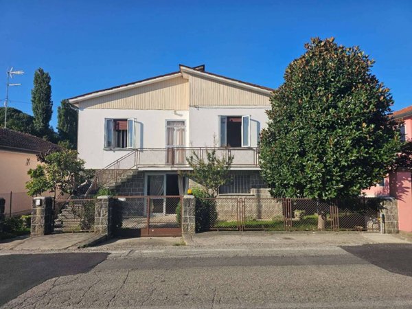 casa indipendente in vendita a Rovigo in zona Granzette
