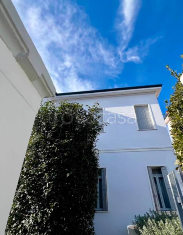 casa indipendente in vendita a Rovigo