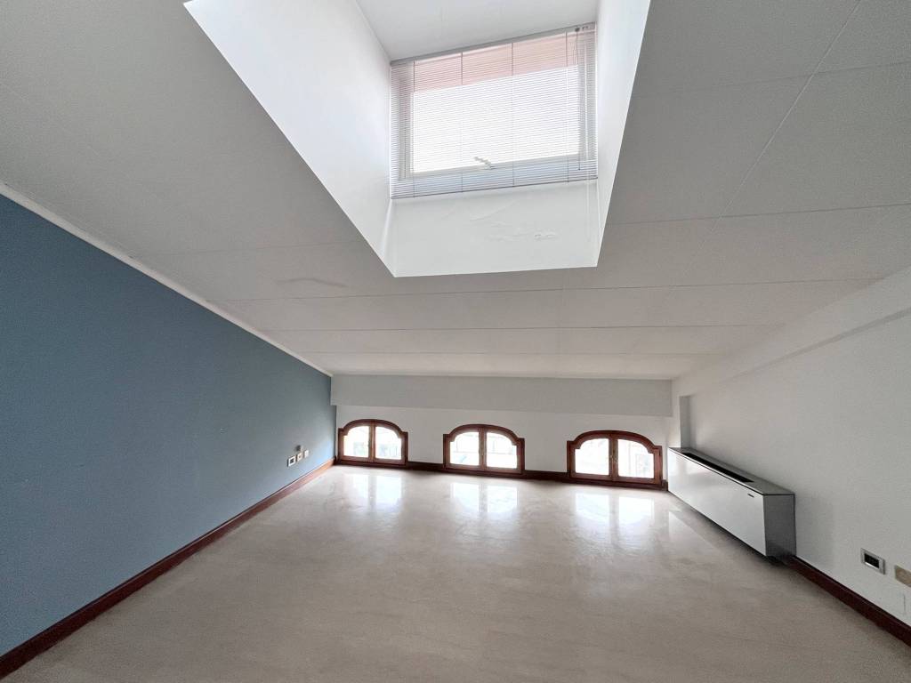 ufficio in vendita a Rovigo in zona Centro Storico