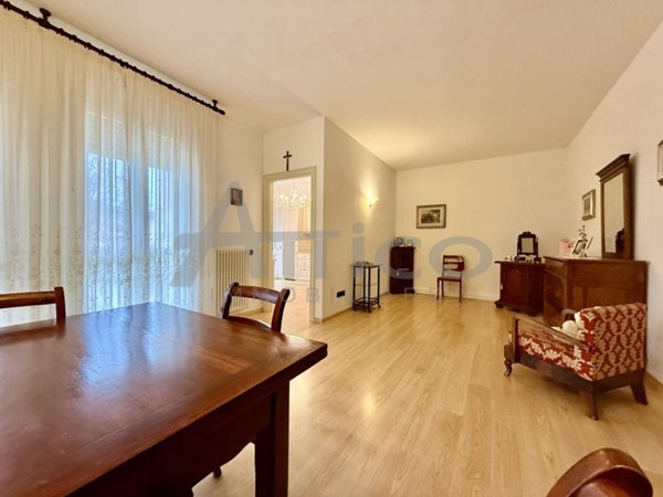 esavano in vendita a Rovigo in zona Centro Storico