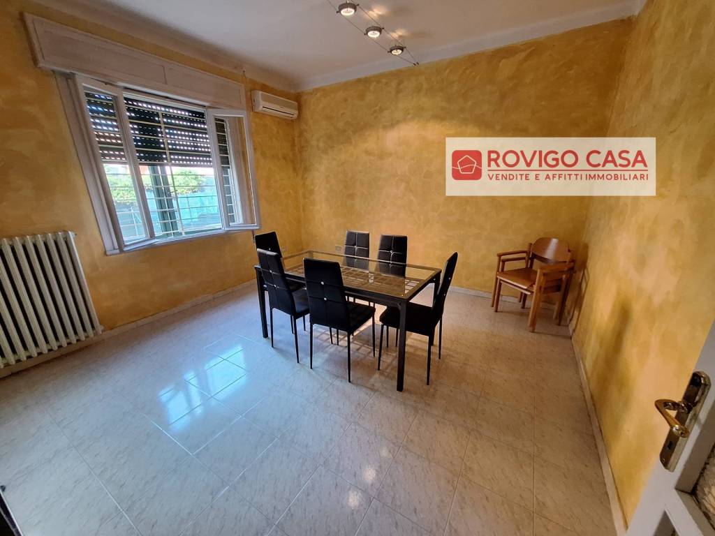 casa indipendente in vendita a Rovigo in zona San Pio X