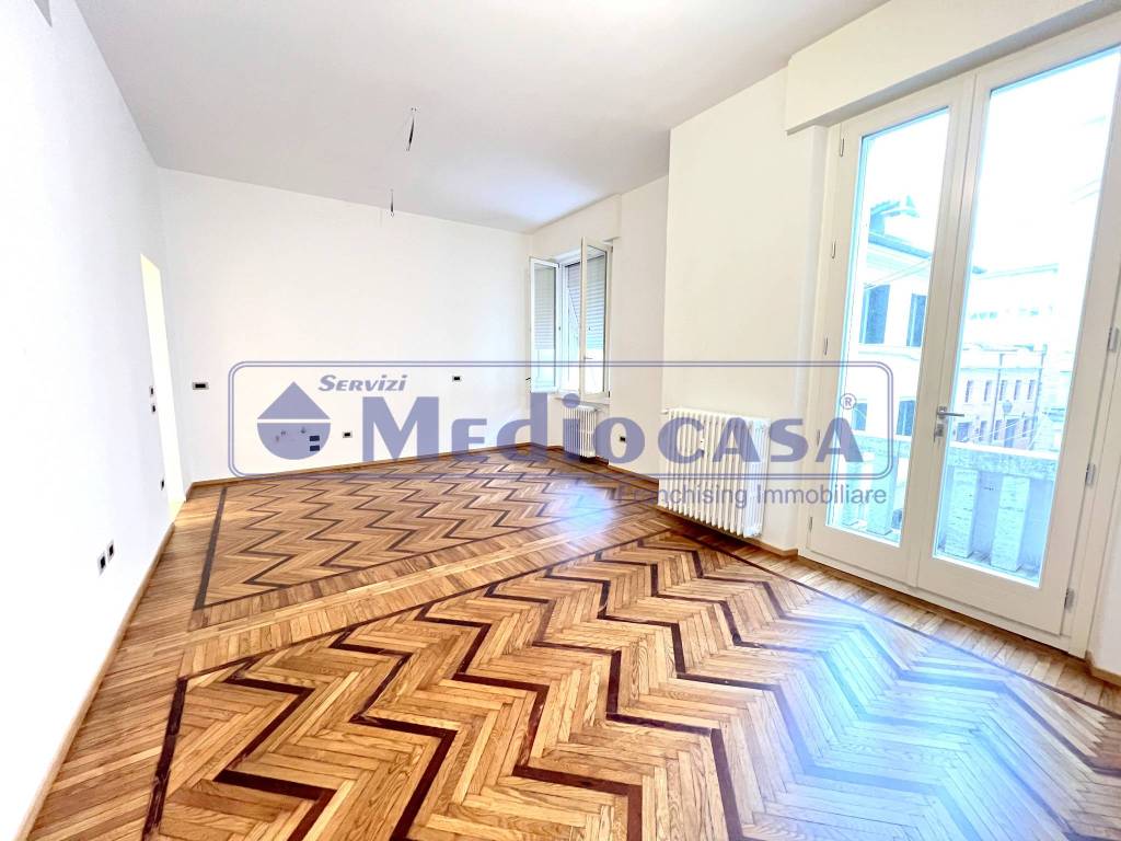 appartamento in vendita a Rovigo in zona Centro Storico