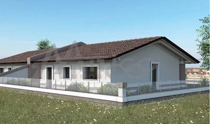 casa indipendente in vendita a Rovigo in zona Commenda