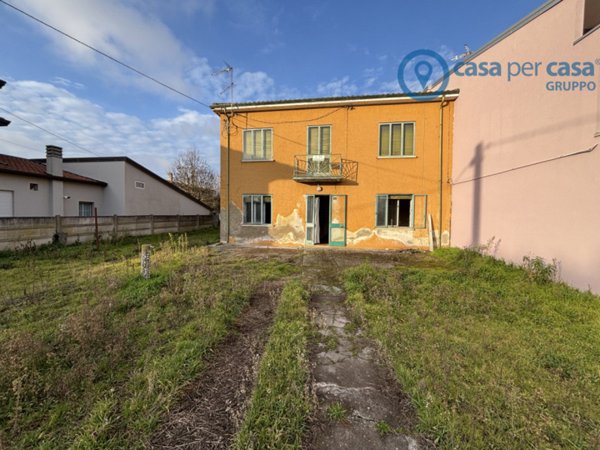 casa indipendente in vendita a Rovigo in zona Mardimago