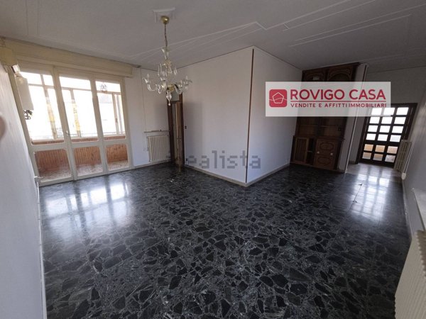 appartamento in vendita a Rovigo in zona Commenda