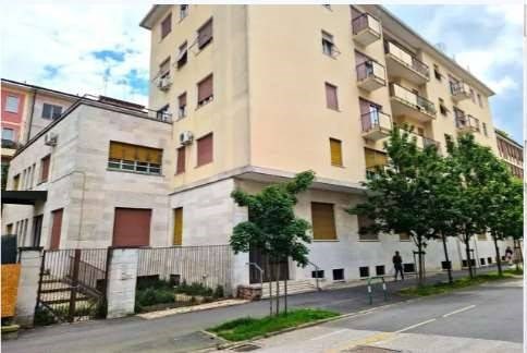 appartamento in vendita a Rovigo in zona Centro Storico