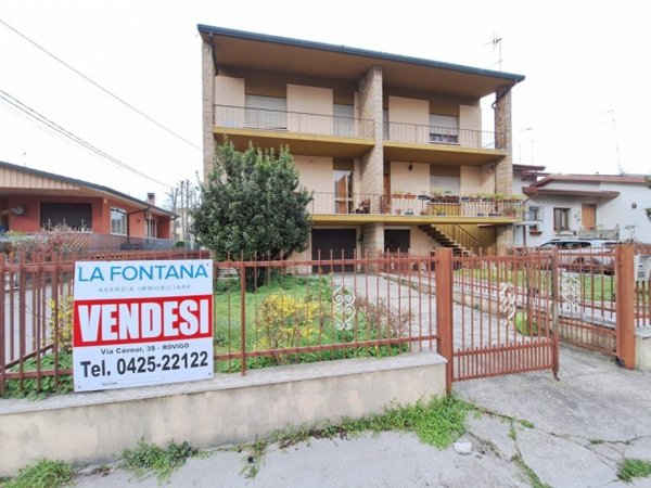 casa indipendente in vendita a Rovigo in zona Commenda