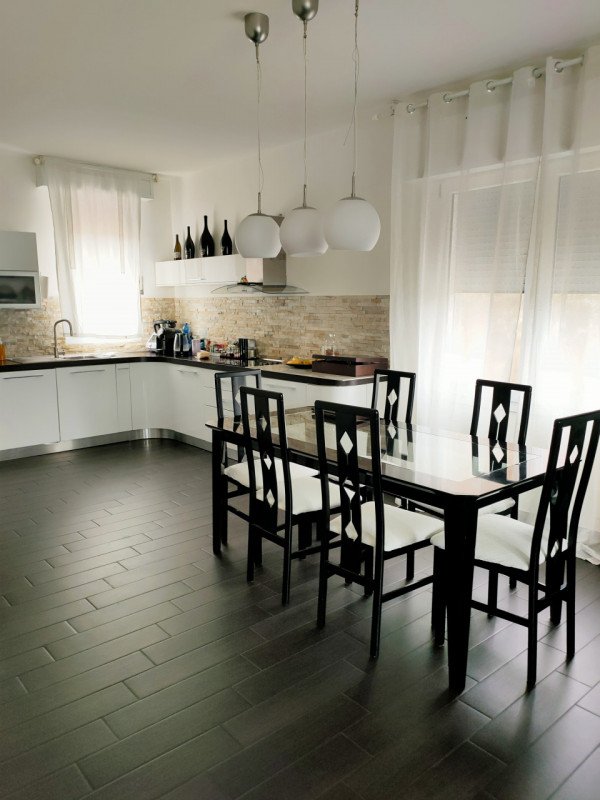 appartamento in vendita a Rovigo in zona Centro Storico