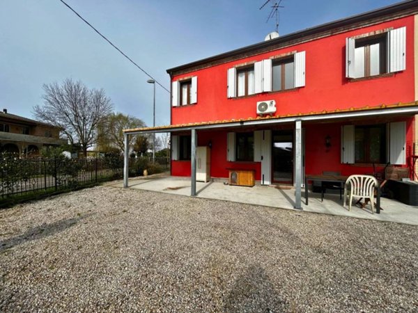 casa indipendente in vendita a Rovigo in zona Boara Polesine