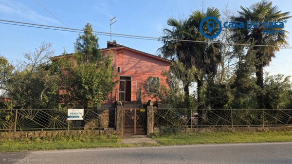 casa indipendente in vendita a Rovigo in zona Boara Polesine