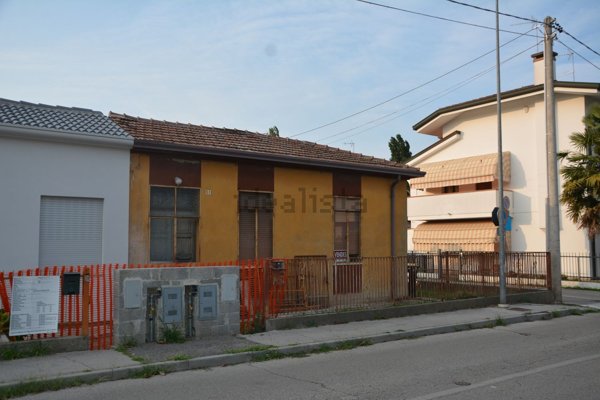 casa indipendente in vendita a Rovigo
