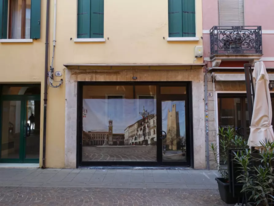 negozio in vendita a Rovigo in zona Centro Storico