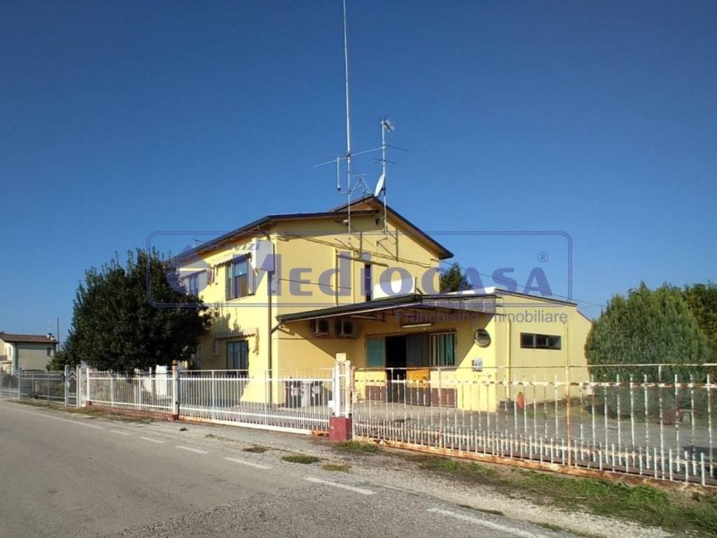 casa indipendente in vendita a Rovigo
