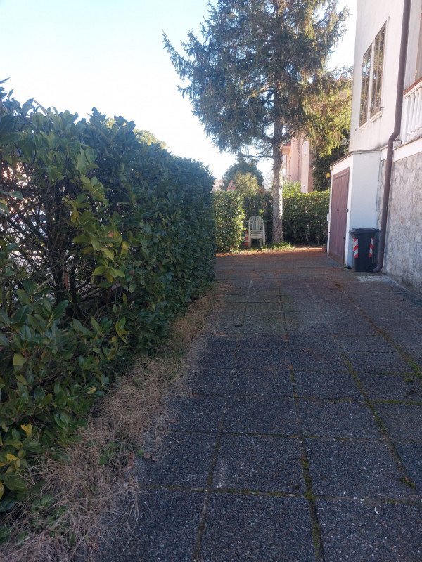 casa indipendente in vendita a Rovigo in zona Commenda