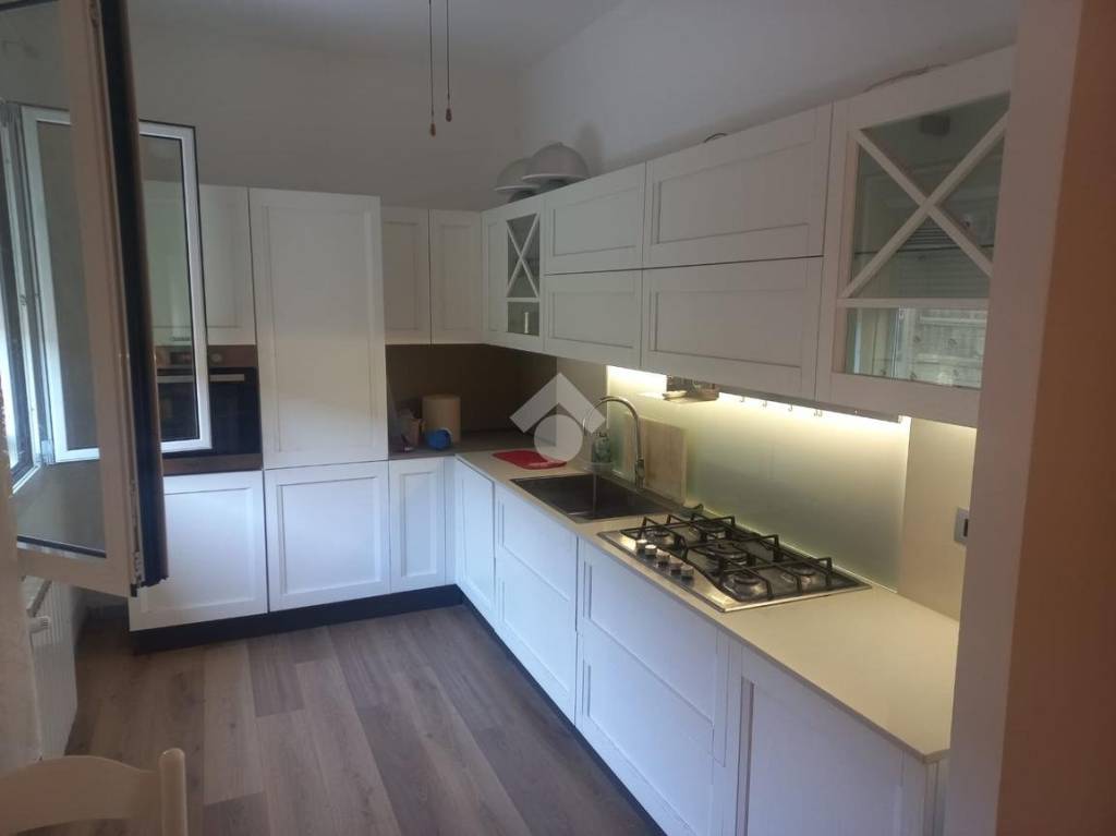 appartamento in vendita a Rovigo in zona Commenda