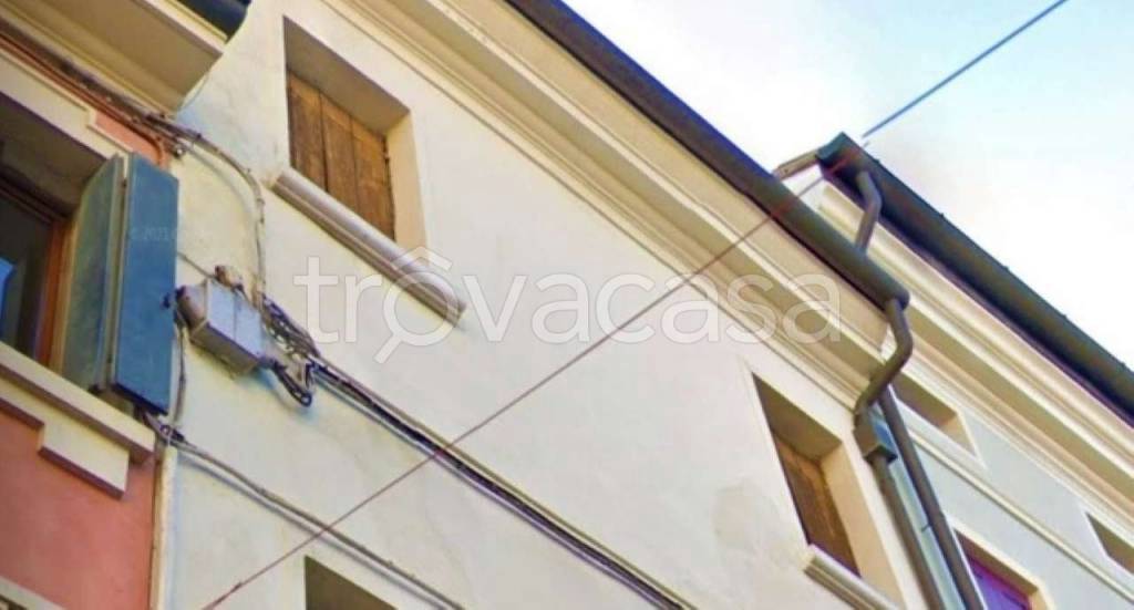 ufficio in vendita a Rovigo in zona Centro Storico